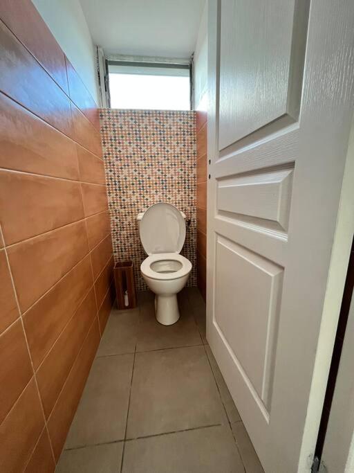 La Casita Creole Villa Avec Piscine Et Jacuzzi Сен-Пиер Екстериор снимка