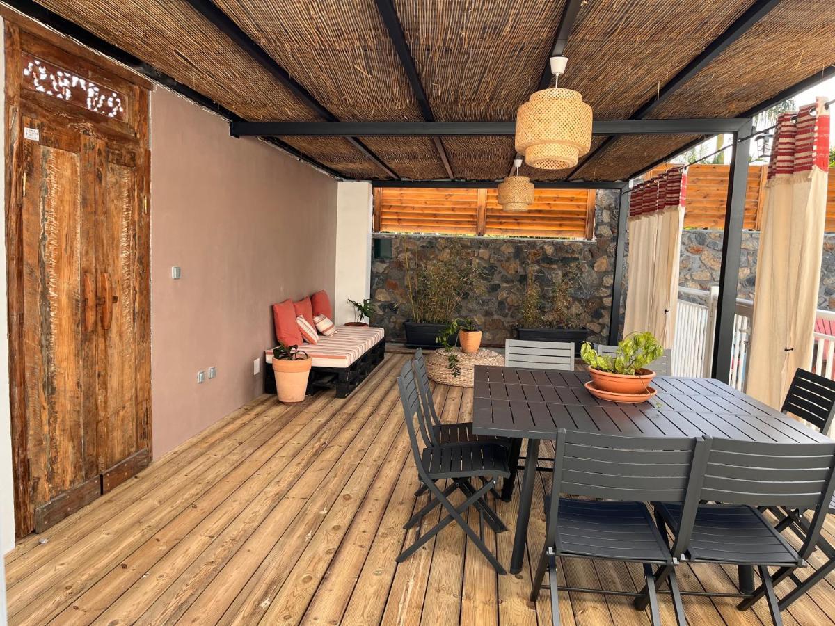 La Casita Creole Villa Avec Piscine Et Jacuzzi Сен-Пиер Екстериор снимка